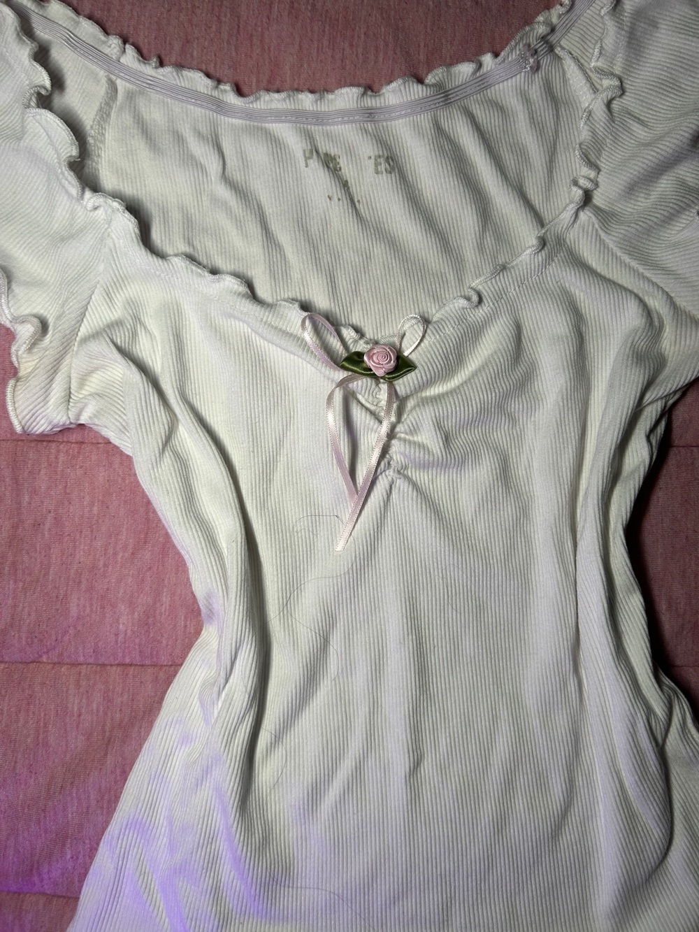 Ribbed White Tee with Pink Rose Bow Accent